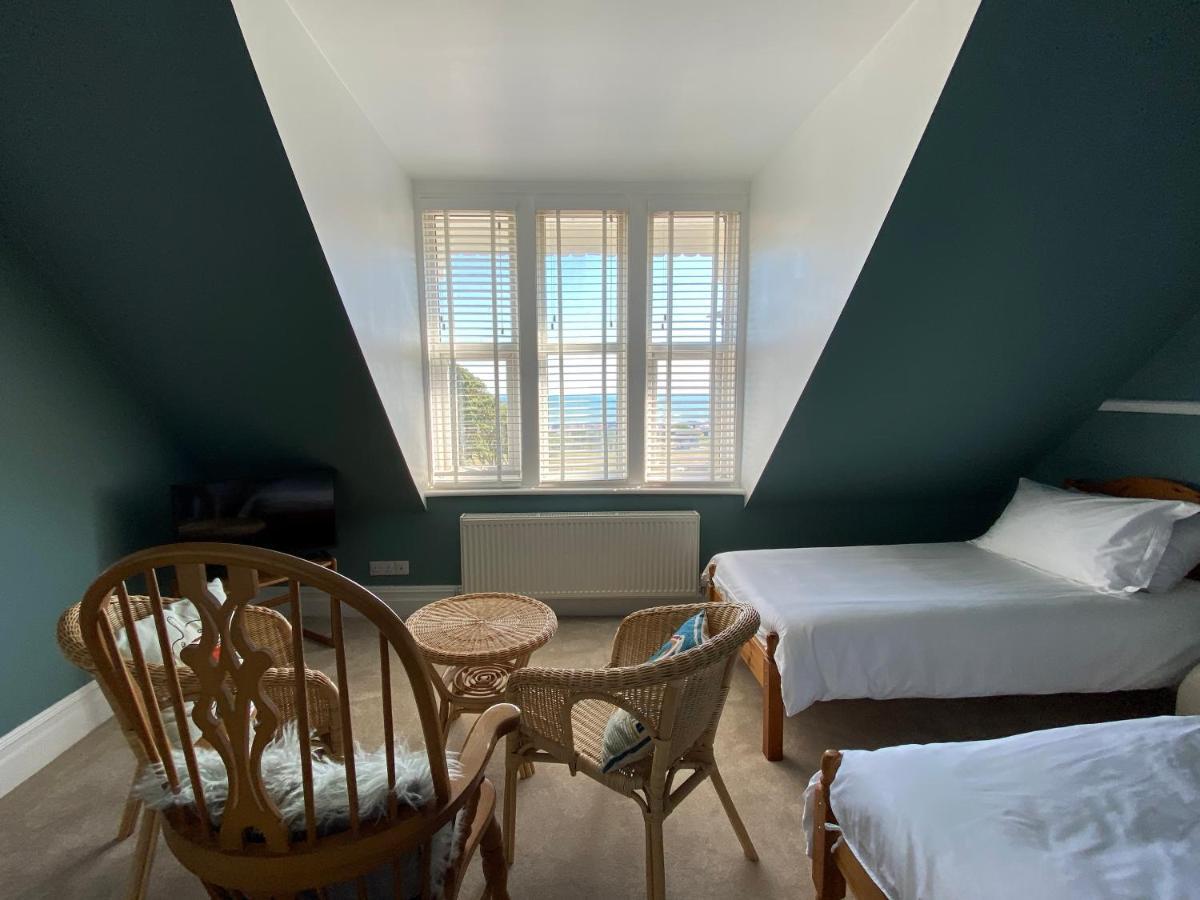 ヘイスティングス 15 Grosvenor Bed & Breakfast エクステリア 写真