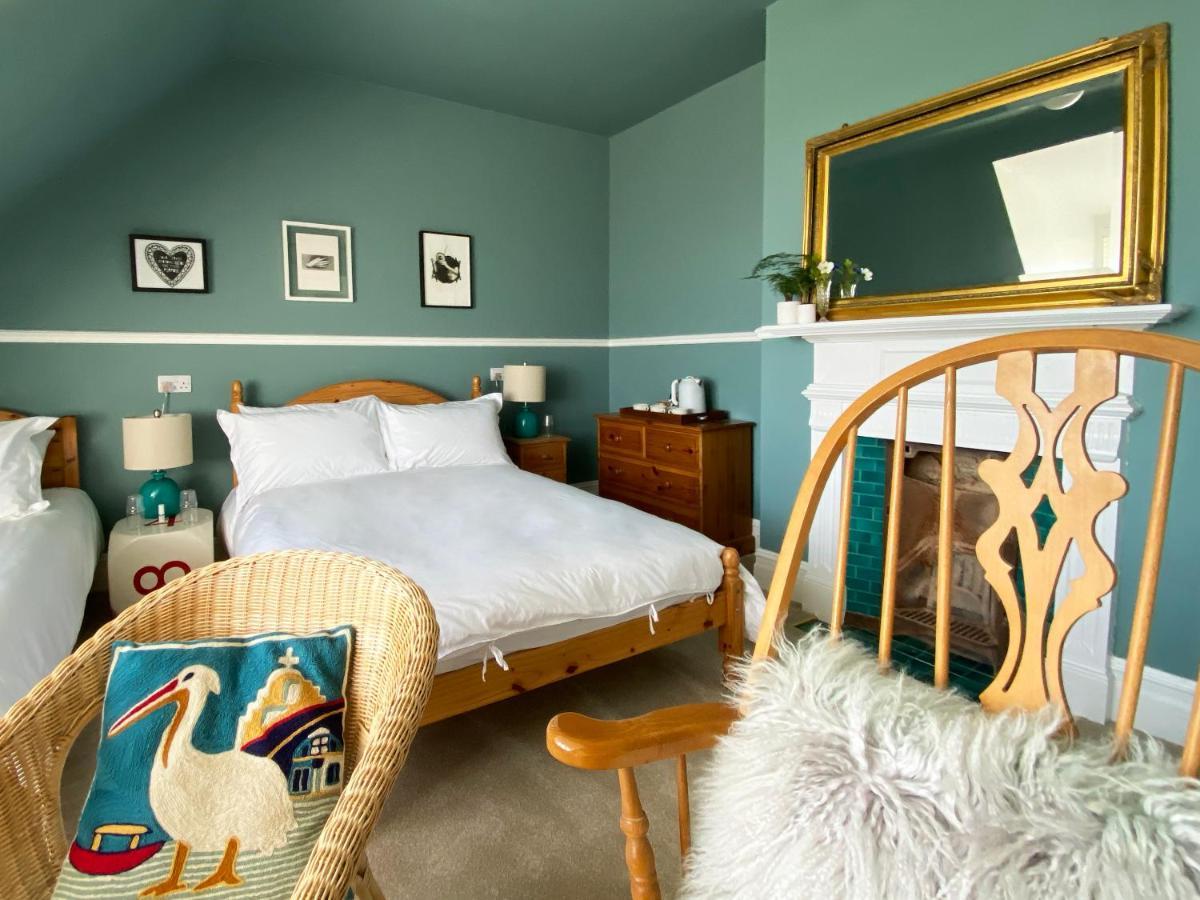 ヘイスティングス 15 Grosvenor Bed & Breakfast エクステリア 写真