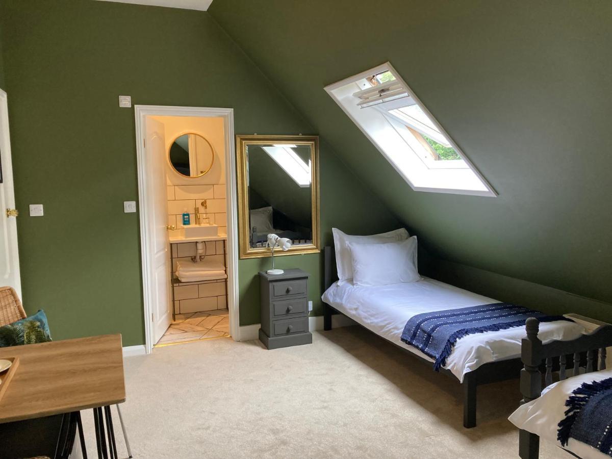 ヘイスティングス 15 Grosvenor Bed & Breakfast エクステリア 写真