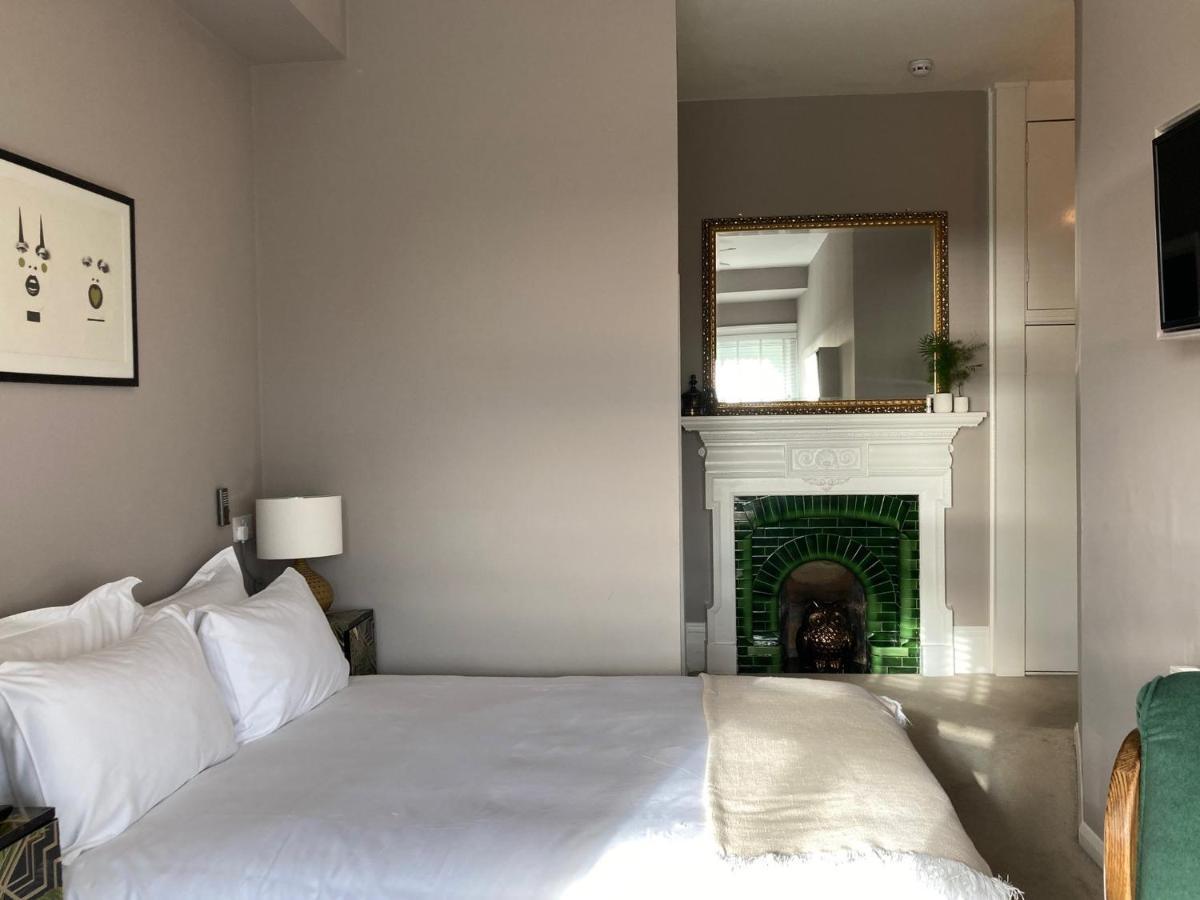 ヘイスティングス 15 Grosvenor Bed & Breakfast エクステリア 写真