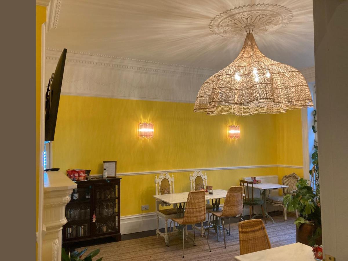 ヘイスティングス 15 Grosvenor Bed & Breakfast エクステリア 写真