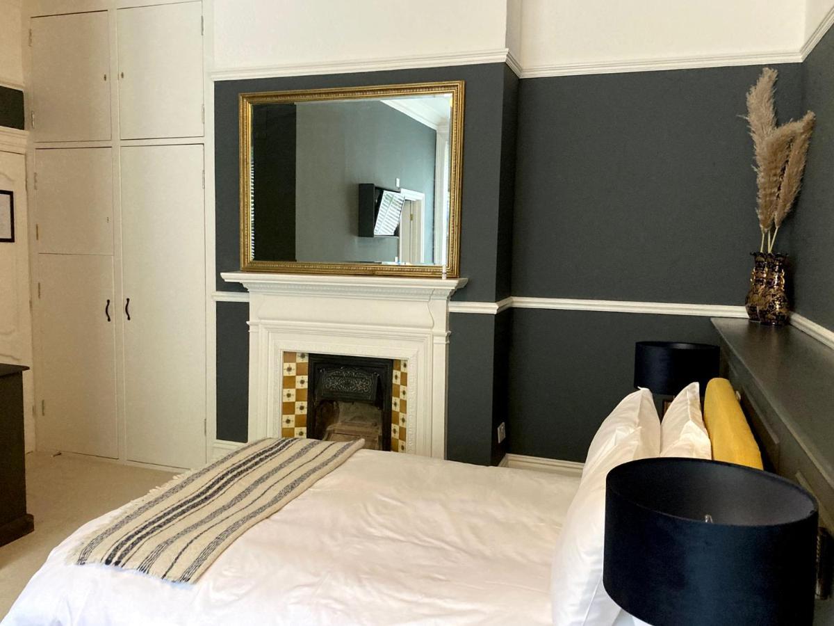 ヘイスティングス 15 Grosvenor Bed & Breakfast エクステリア 写真